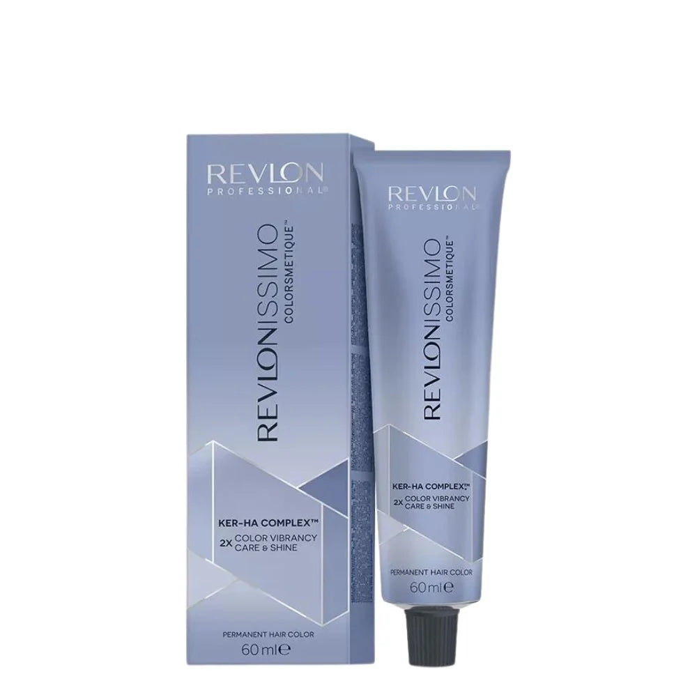 Coloration permanente Revlonissimo Colorsmetique de Revlon Professional, tube de 60 ml présenté avec sa boîte mauve métallisée. Enrichie du complexe KER-HA pour 2x plus d’éclat, de soin et de brillance. Produit professionnel pour cheveux.
