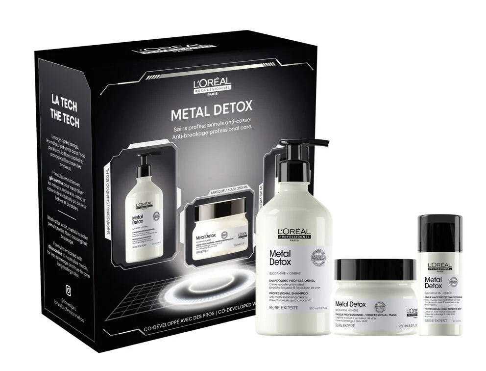 Trio de produits Metal Detox L’Oréal : shampoing blanc à pompe (500 ml), masque en pot rond (250 ml), et mini flacon crème protectrice (50 ml), présentés côte à côte sur fond blanc.