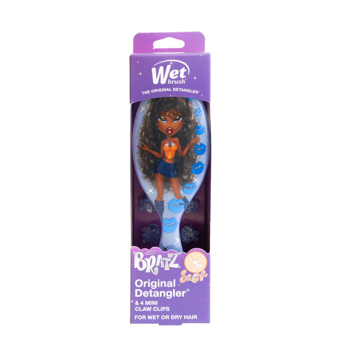 Brosse démêlante Wet Brush Bratz Sasha bleu clair avec illustration Sasha et quatre mini pinces bleues scintillantes.