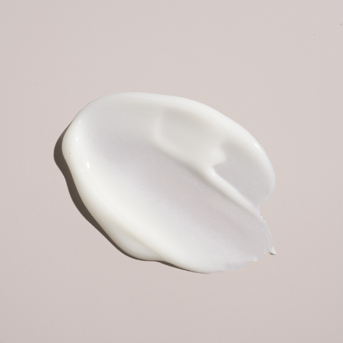 Parce qu'il faut toujours voir grand. Ce gel-crème hydratant pour le corps offre un soutien stimulant pour un peignage, un coiffage et une mise en valeur sans effort.