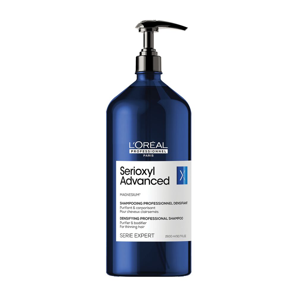 Shampoing L’Oréal Professionnel Serioxyl Advanced 1500 ml pour cheveux clairsemés, grand format bleu à pompe, formule densifiante au magnésium.