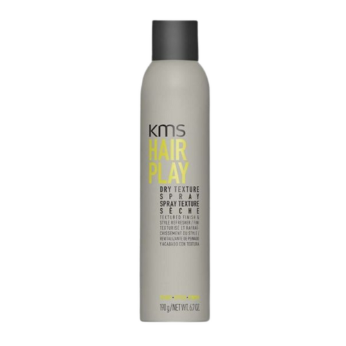 Le spray de texture sèche KMS apporte une touche de finition en donnant plus de volume.